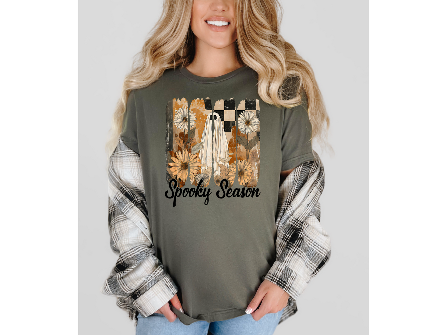 Spooky Season Ghost Floral T-Shirt – Vintage Fall Halloween Style